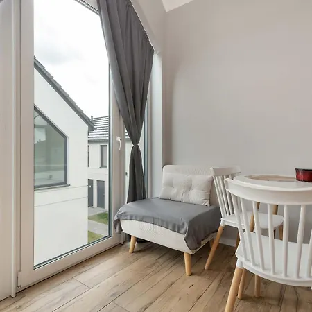 Przytulne Apartamenty Z Parkingiem Tupadly Wiatrakowa 34A By Heyrent Апартаменты